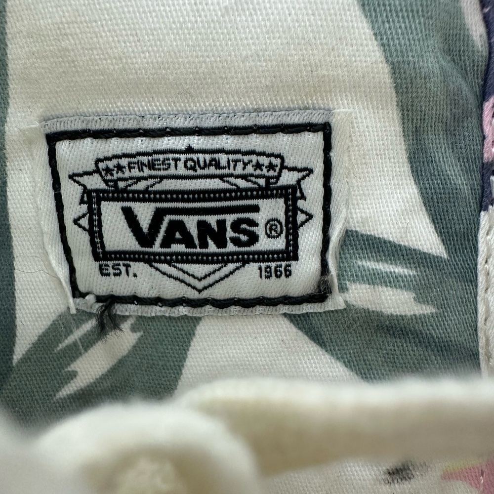 Women’s Vans Sneakers - Cream and Pink Floral Size 9 - Picture 5 of 8